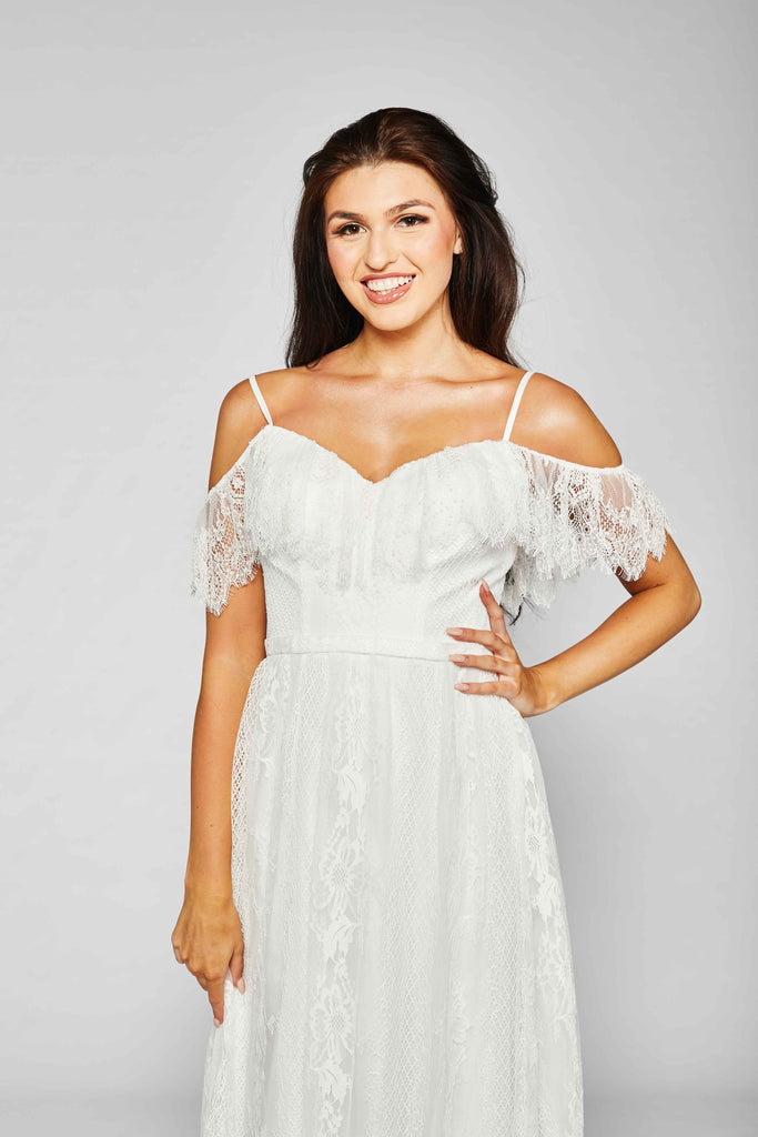 Avery - Romantic Boho Off-Shoulder Ivory Dress